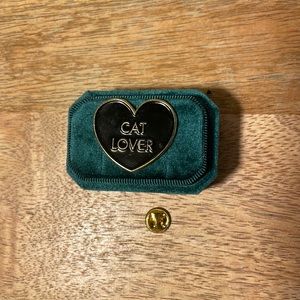 ⭐️Cat Lover Enamel Pin